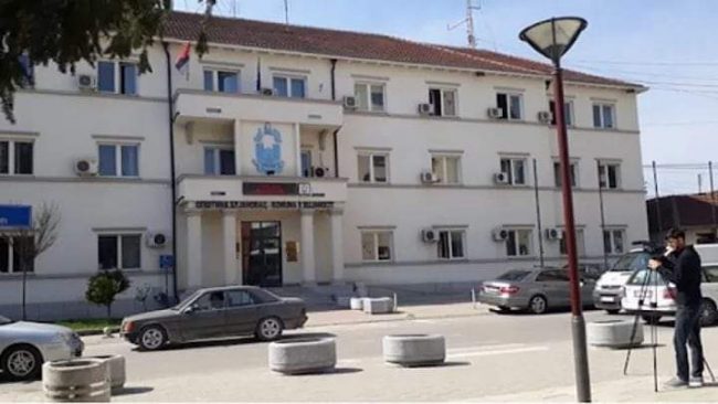 Kush janë dy të emëruarit si ndihmës të kryetarit Nagip Arifi?