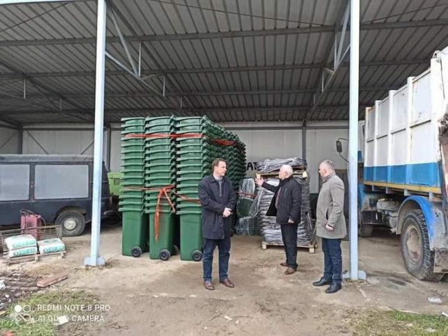 Kompania TURKER nga Stambolli dhuron 525 kontejnerë për komunën e Bujanocit