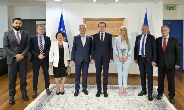 Gjashtë deputetë të Kuvendit të Serbisë njohin pavarësinë e Kosovës