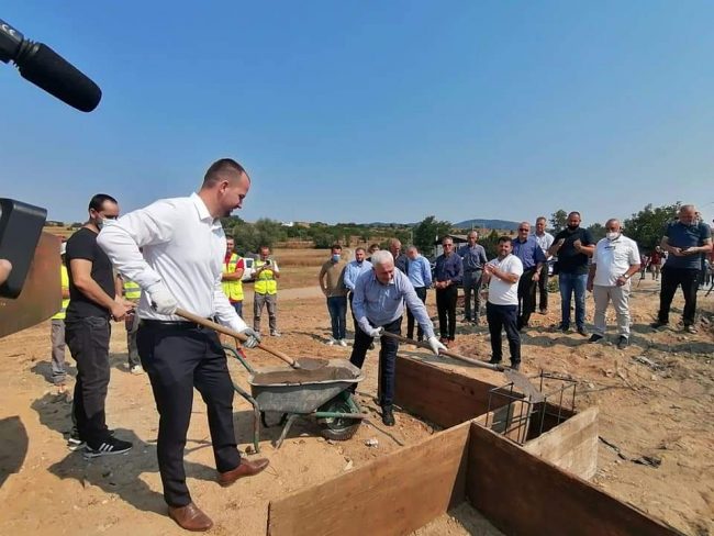 Vihet gurthemeli: Breznica dhe Karaçeva më lehtë përmes urës së re