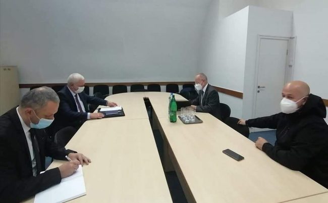 Arifi takon ambasadorin Braathu, në fokus edhe epilogu i bisedës me Vuçiqin