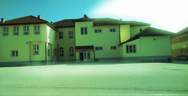 Alarme për bomba edhe në shkollat e Bujanocit dhe Preshevës Alarme për bomba edhe në shkollat e Bujanocit dhe Preshevës