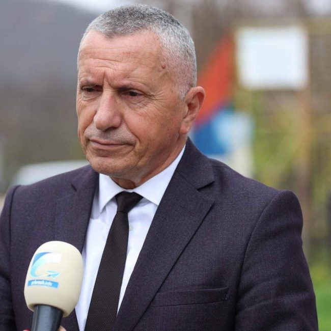 Kamberi i shkruan Eskobarit: Kërkon përfshirjen e Luginës në bisedime