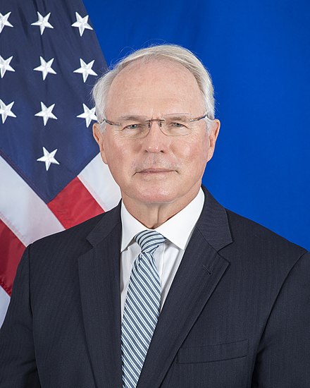 Ambasadori i SHBA-së Kristofer Hill në vizitë dyditore në Luginë