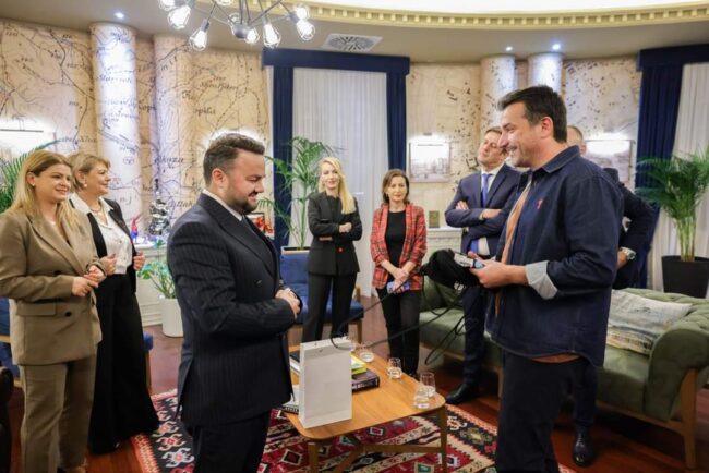 Ramadani: Erion Veliaj do të shpallet qytetar nderi i Komunës së Bujanocit!