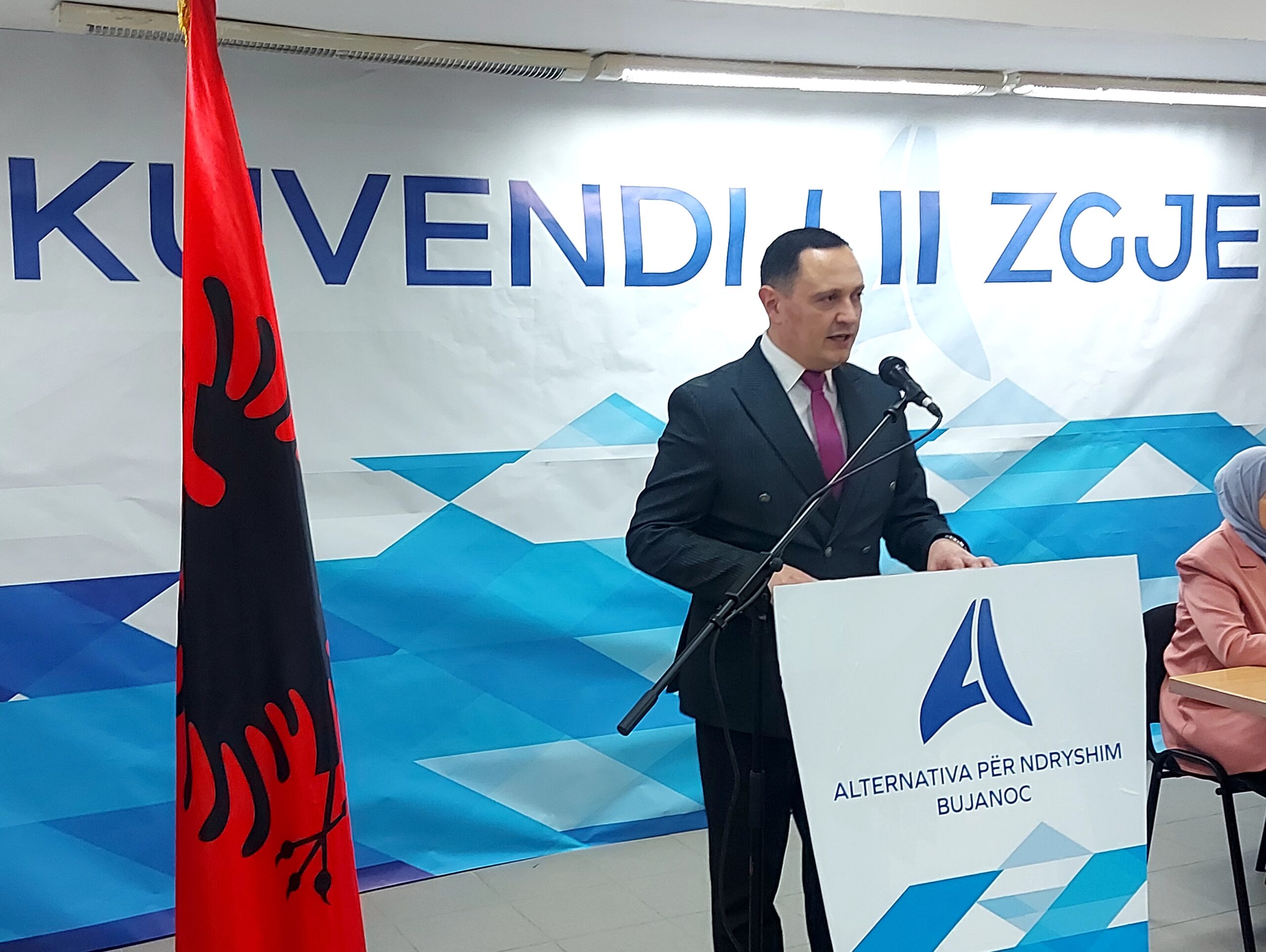 Arbër Pajaziti rizgjidhet kryetar i Degës së APN-së në Bujanoc